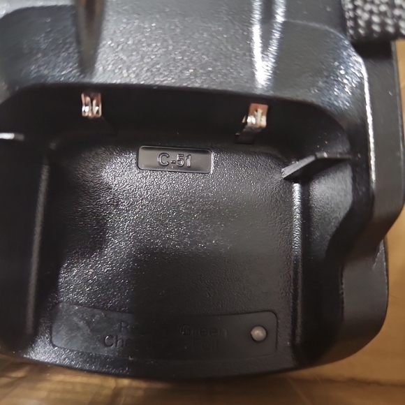 Two-Way Radio - Picture 4 of 7